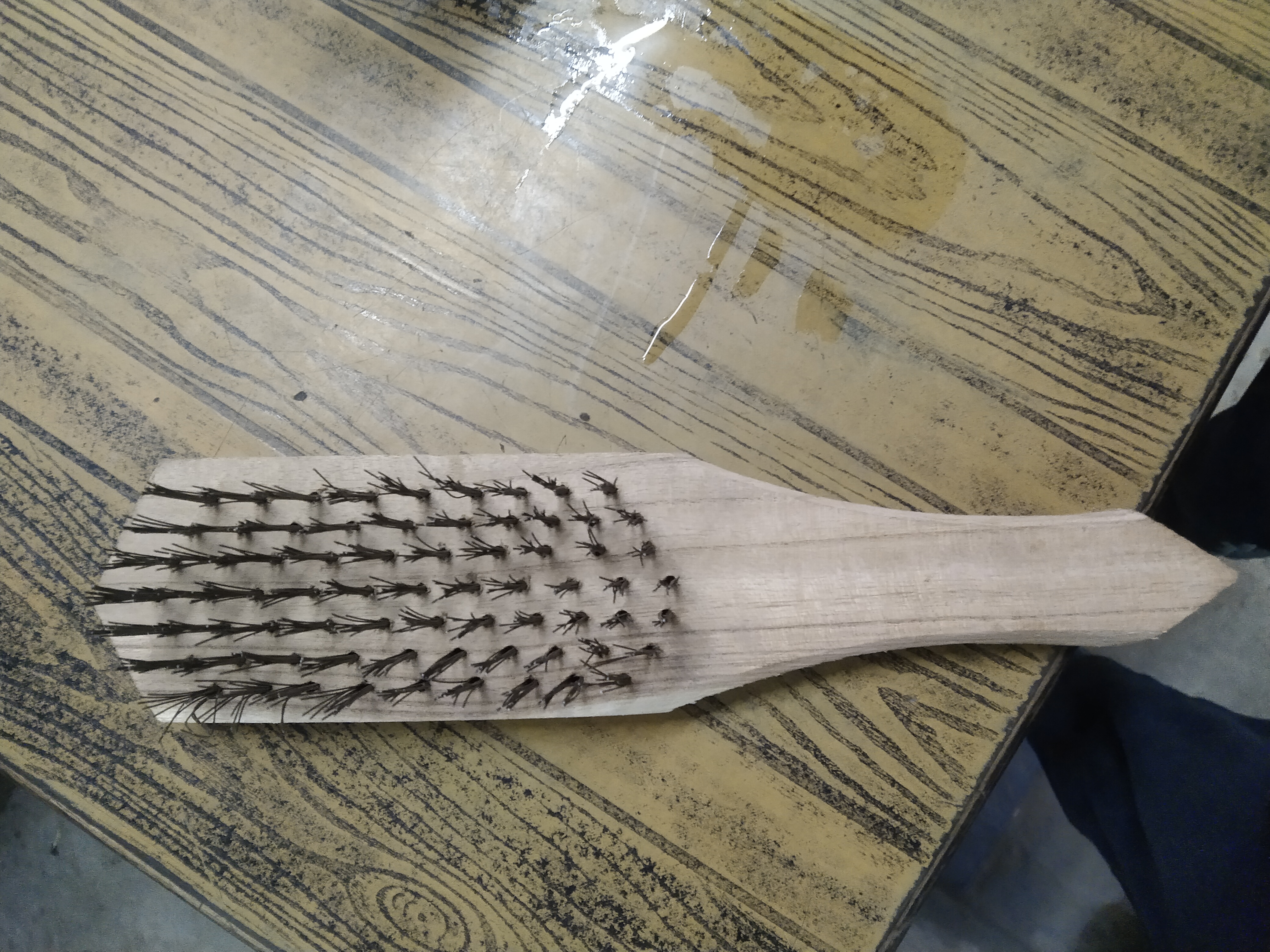 WIRE BRUSH